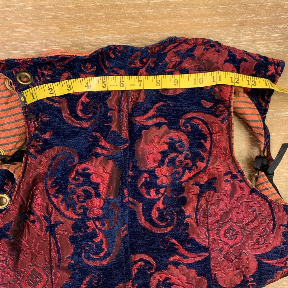 Cropped Dapper Vixen Top Missing Closure String - Picture 9 of 11